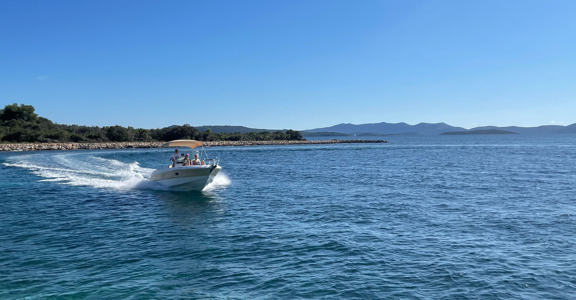 Sessa Key Largo 22 Deck